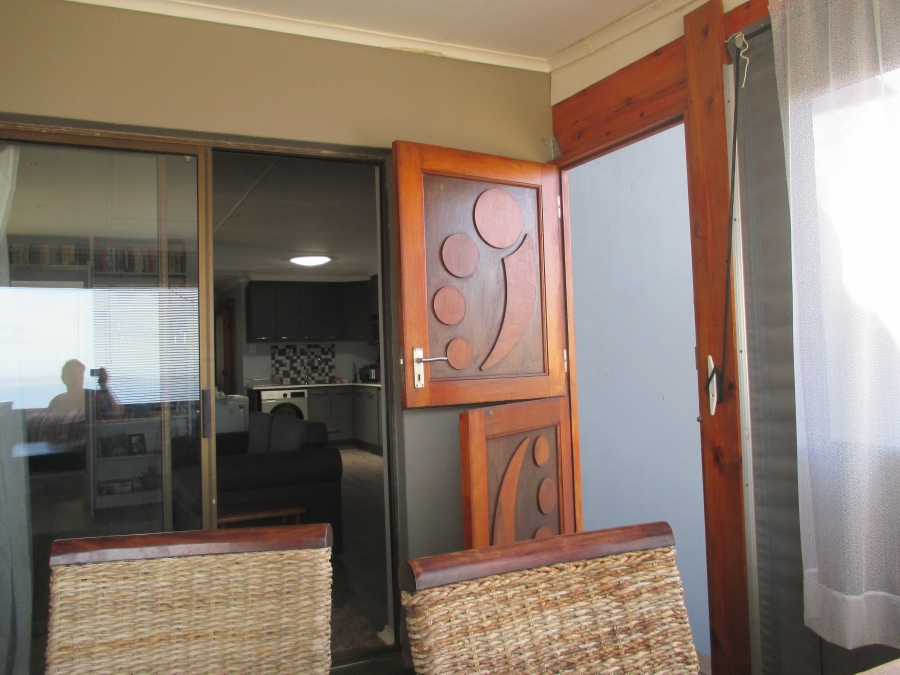 5 Bedroom Property for Sale in Dana Bay Western Cape